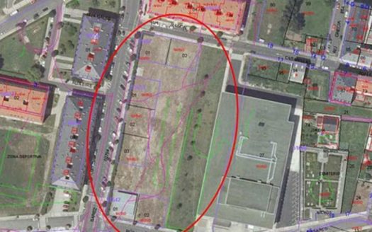 AVDA RAFAEL BAREZ PARC.12, POLIGONO DE VOSA