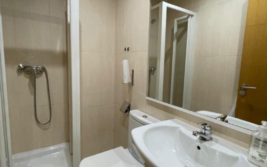 Alquiler de oficina privada en Calle de Alfonso XIII, 12