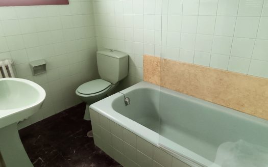 Chalet independiente en venta en Cabo Estai