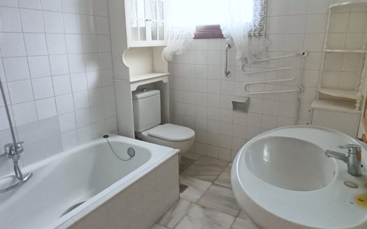Chalet independiente en venta en Cabo Estai
