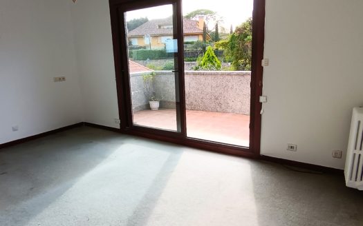 Chalet independiente en venta en Cabo Estai